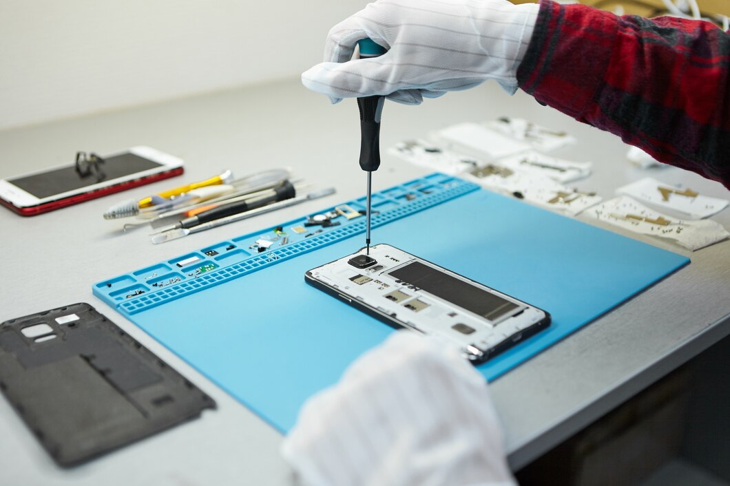 Professional mobile phone repair service